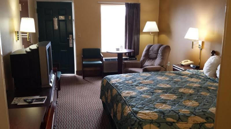 Days Inn By Wyndham Harrison Esterno foto